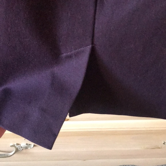 Vince | Burgundy Pencil Skirt Size 2 - Picture 6 of 7